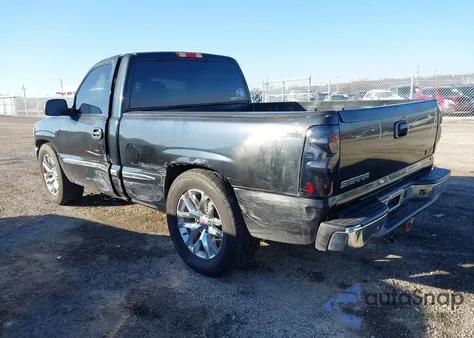 2002 GMC Sierra 1500 Sle z USA, uszkodzony, nr VIN 1GTEC14V22Z250511